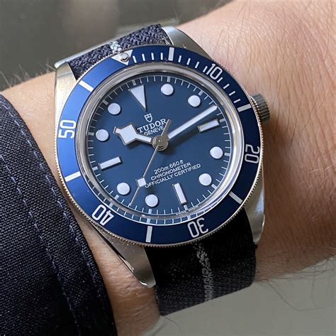 tudor black bay blue opinione|Hands.